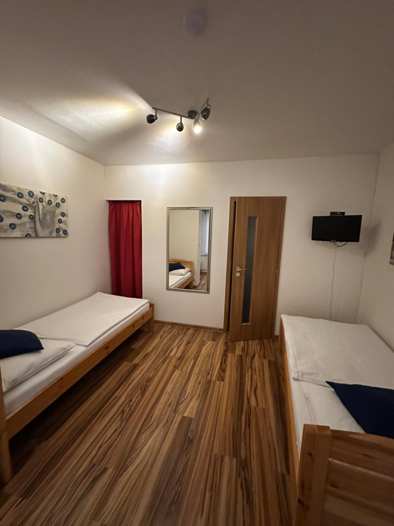 Penzion 4 Dvory Ceske Budejovice Luaran gambar