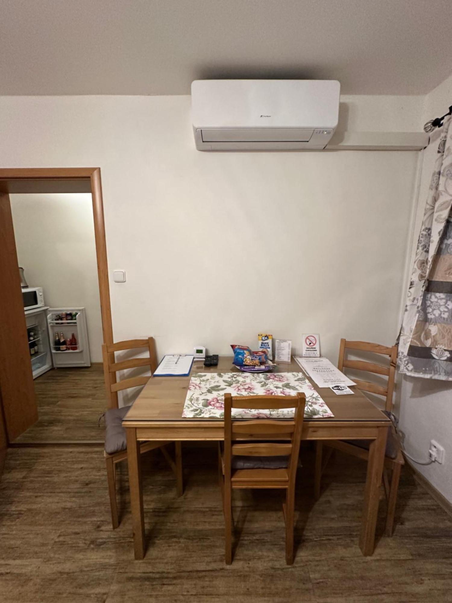 Penzion 4 Dvory Ceske Budejovice Luaran gambar